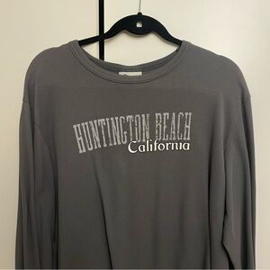 Vintage Sun & Ocean Dark Gray Grunge Huntington Beach Knit Sweater